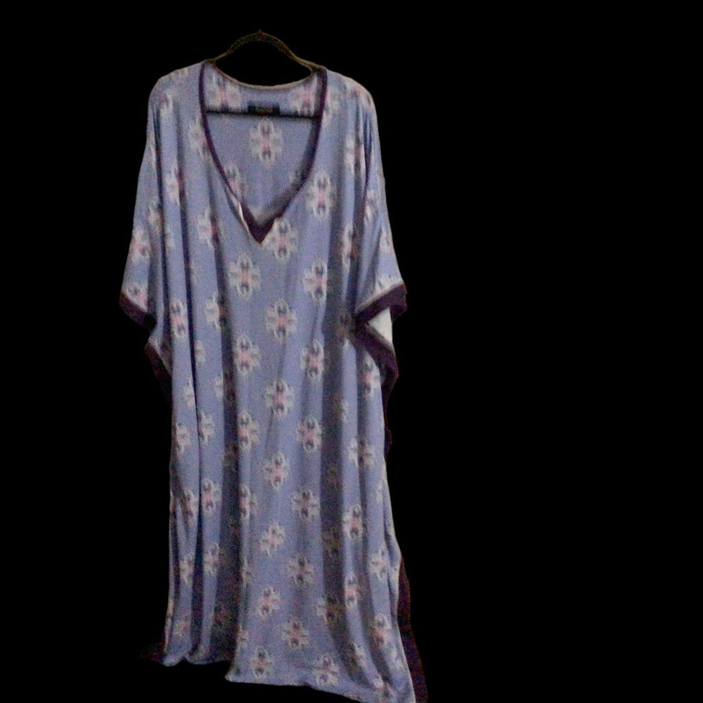 Plus size long Caftan, multi colored, great condition